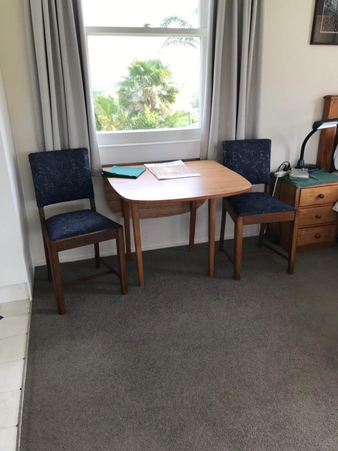 Tui Cottage Te Arai Экстерьер фото