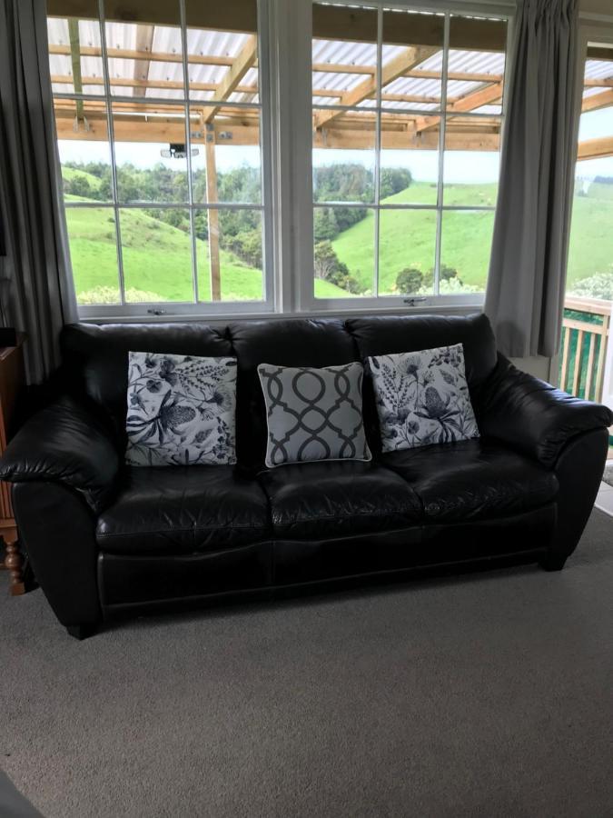Tui Cottage Te Arai Экстерьер фото