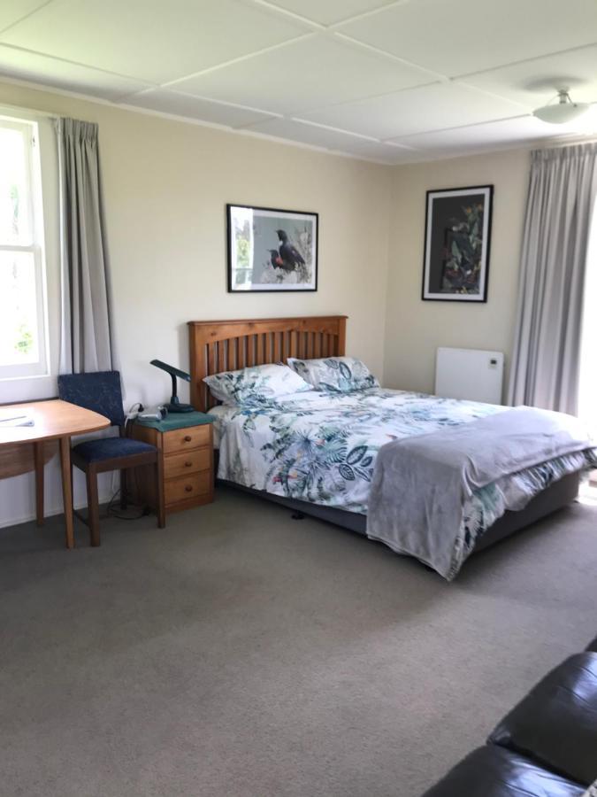 Tui Cottage Te Arai Экстерьер фото